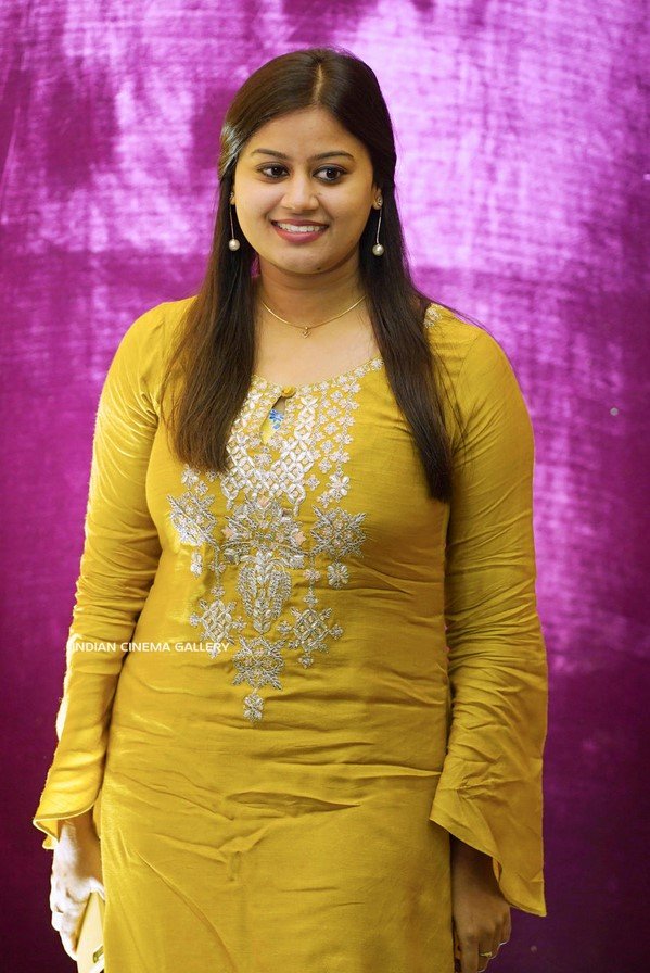 Ansiba Hassan - Wikiunfold